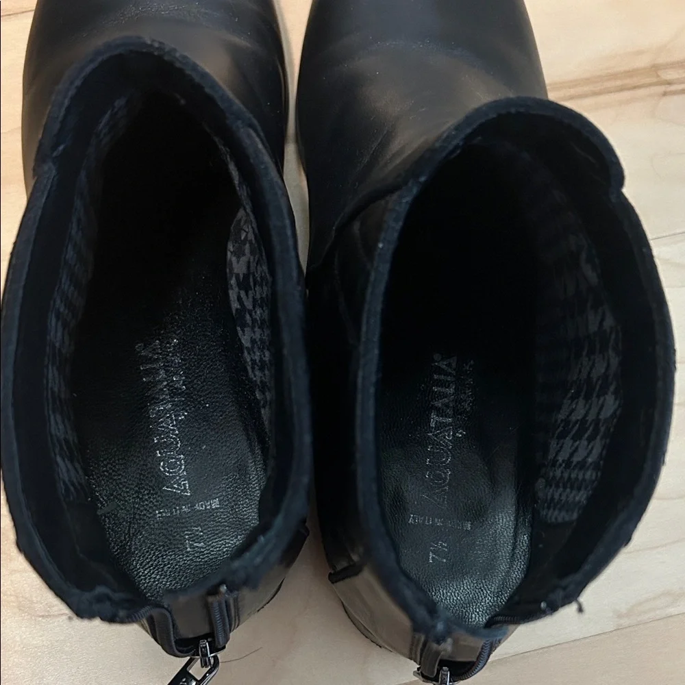 Aquatalia Black Quilted Ankle Boots: 7.5 - Picture 8 of 10